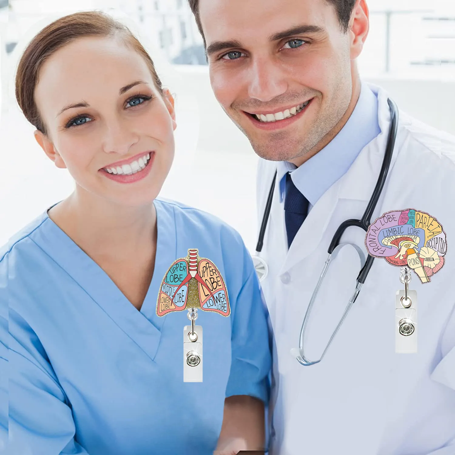 Carrete de insignia de enfermera de acrílico, soporte de identificación retráctil con Clip de cocodrilo giratorio 360, para el cuidado médico, corazón, pulmones, cerebro
