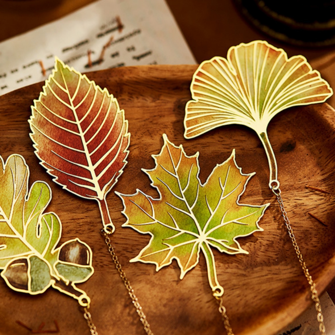 Exquisite Leaf Metal Bookmark with Metal Chain Pendant Maple Apricot Leaf Book Markers Reading Accessories Student Stationery