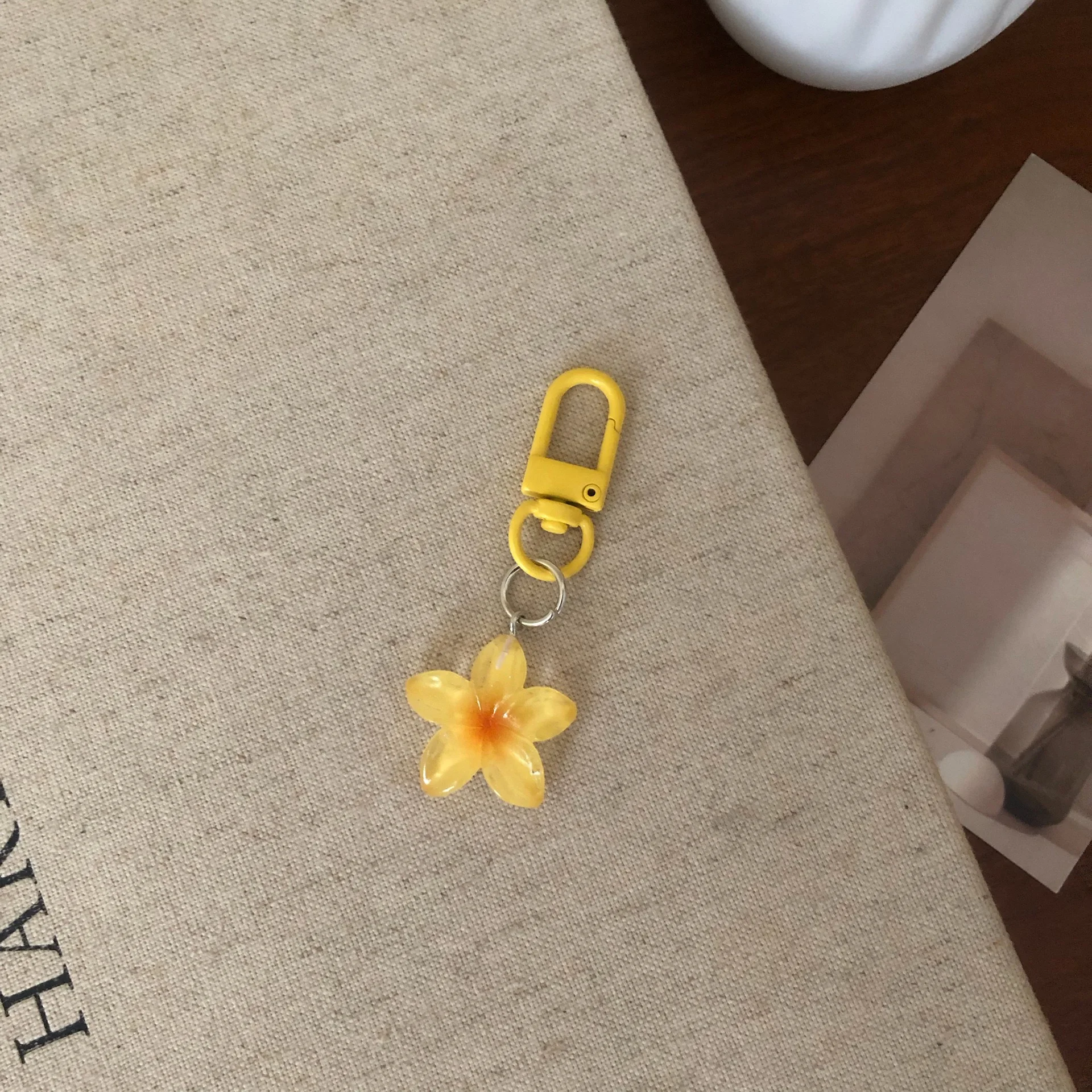 달콤한 다채로운 젤리 꽃 열쇠 고리 색상 DIY 꽃 귀여운 열쇠 고리 펜던트 학생 소녀 수지 가방 펜던트 열쇠 고리 쥬얼리