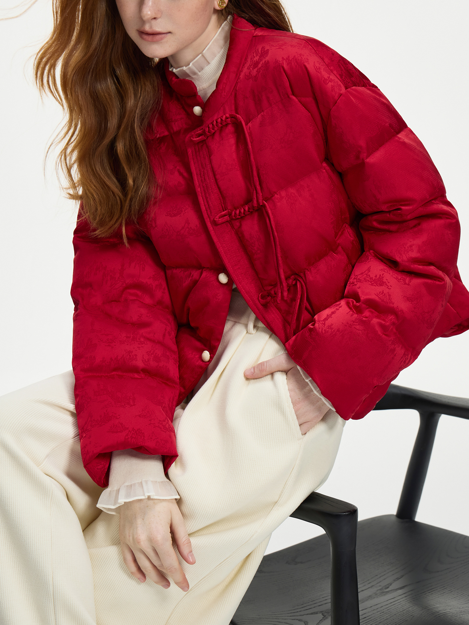 Пуховик женский жаккардовый с воротником-стойкой, 115,2 г