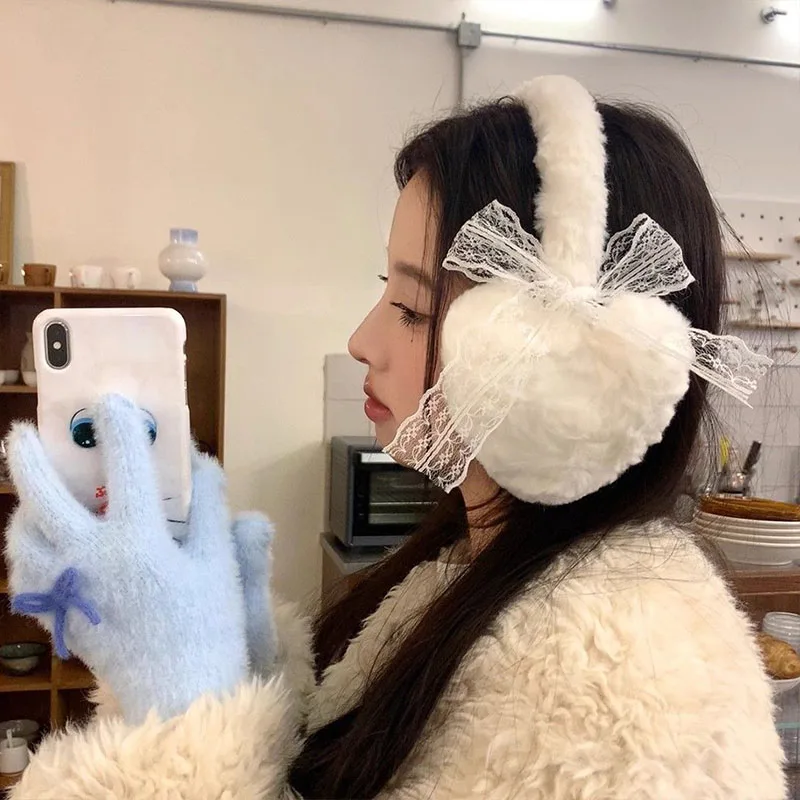 Orejeras japonesas nuevas y bonitas para niña, gorros cálidos de felpa con lazo de encaje para invierno, tapones para los oídos para mujer, protección contra el frío, orejeras de amor
