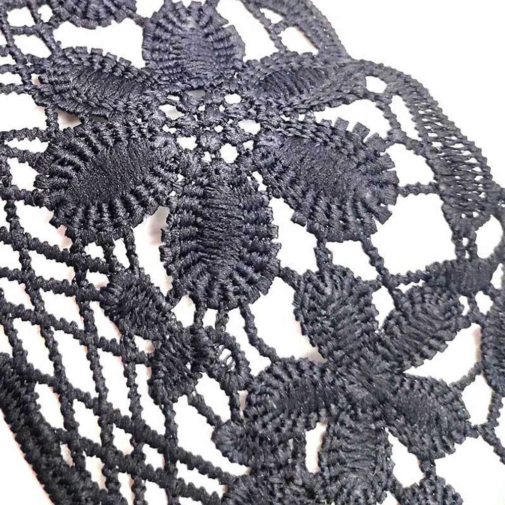 女性のための取り外し可能なレースの偽の襟、ブラウスのシャツ、falseの刺繍が施されたアップリケ、ネックラインの縫製、白と黒