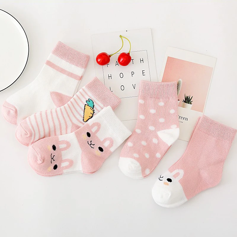 5 pares / lotes de calcetines de algodón suave para niños y niñas bebé moda rayas cálido otoño e invierno calcetines de dibujos animados para niños de 0 a 8 años