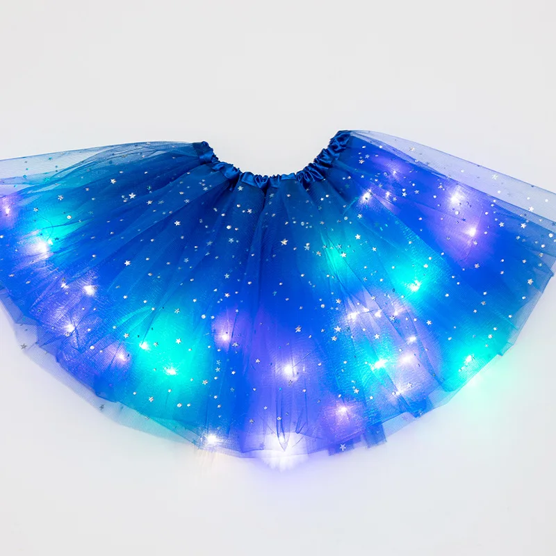 Gonna soffice a LED luminosa Gonna a pieghe per danza classica a strati per ragazze Abito corto illuminato in tulle per la festa di compleanno che indossa un costume