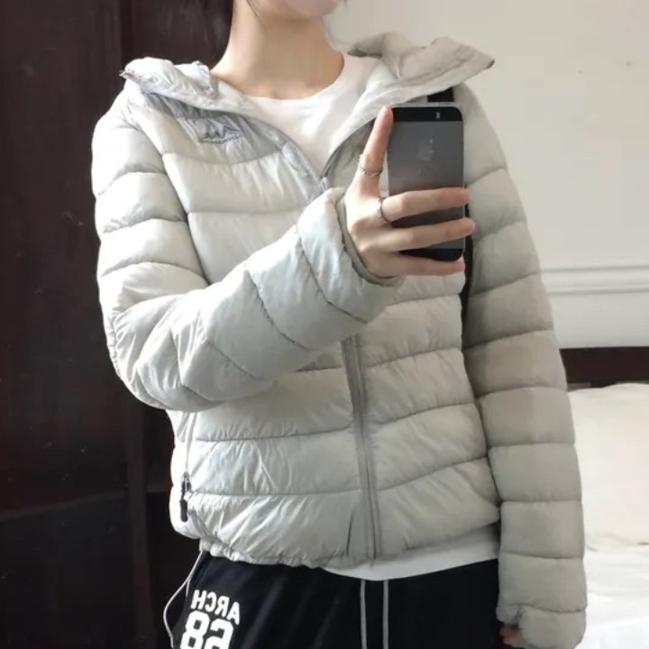 Casaco Longo de Inverno Vintage Chic Anti-Envelhecimento com Capuz, Leve e Slimming, Estilo Coreano, Corte Reto em Mistura de...