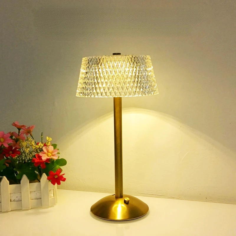 Crystal Table Lamps Diamond Retro Led Bar Desk Lamp USB Rechargeable Eye Protection Night Light for Bedroom Hotel Office Wedding
