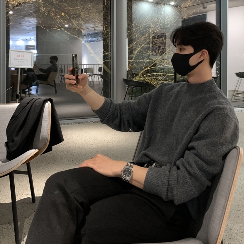 ฤดูหนาวคอตั้งเสื้อกันหนาวผู้ชายแฟชั่นสบายๆถักเสื้อกันหนาวเกาหลีผู้ชายเสื้อแขนยาวหลวม Mens จัมเปอร์เสื้อผ้า