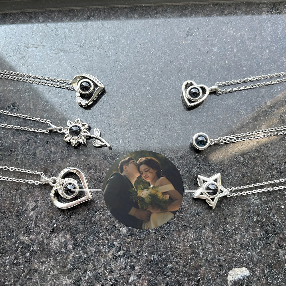 Custom Photo Projection สร้อยคอสแตนเลสสตีลหัวใจดอกไม้เริ่มต้นจี้ DIY ภาพภายในคู่สร้อยคอครอบครัว