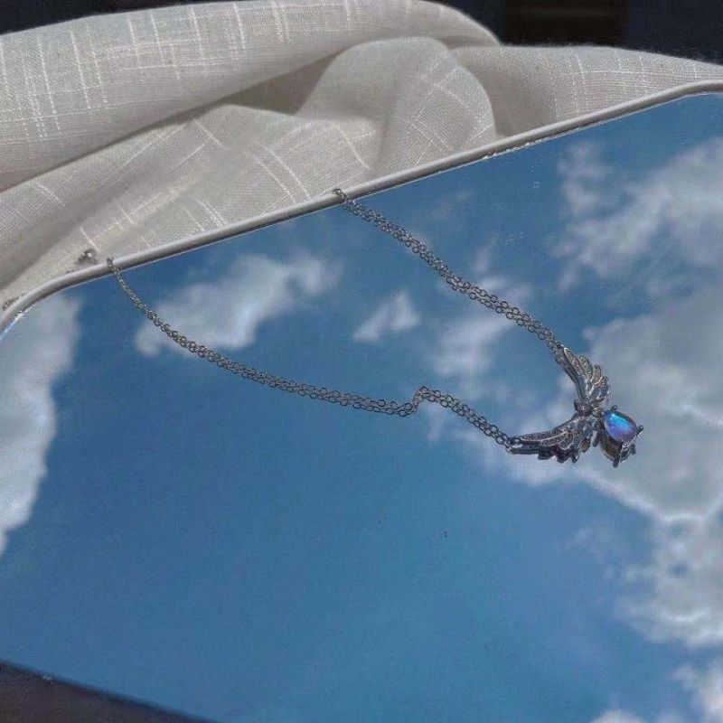 Lichte luxe engelenvleugels hanger ketting damesmode prachtige maansteen sleutelbeen ketting delicate bruiloft sieraden