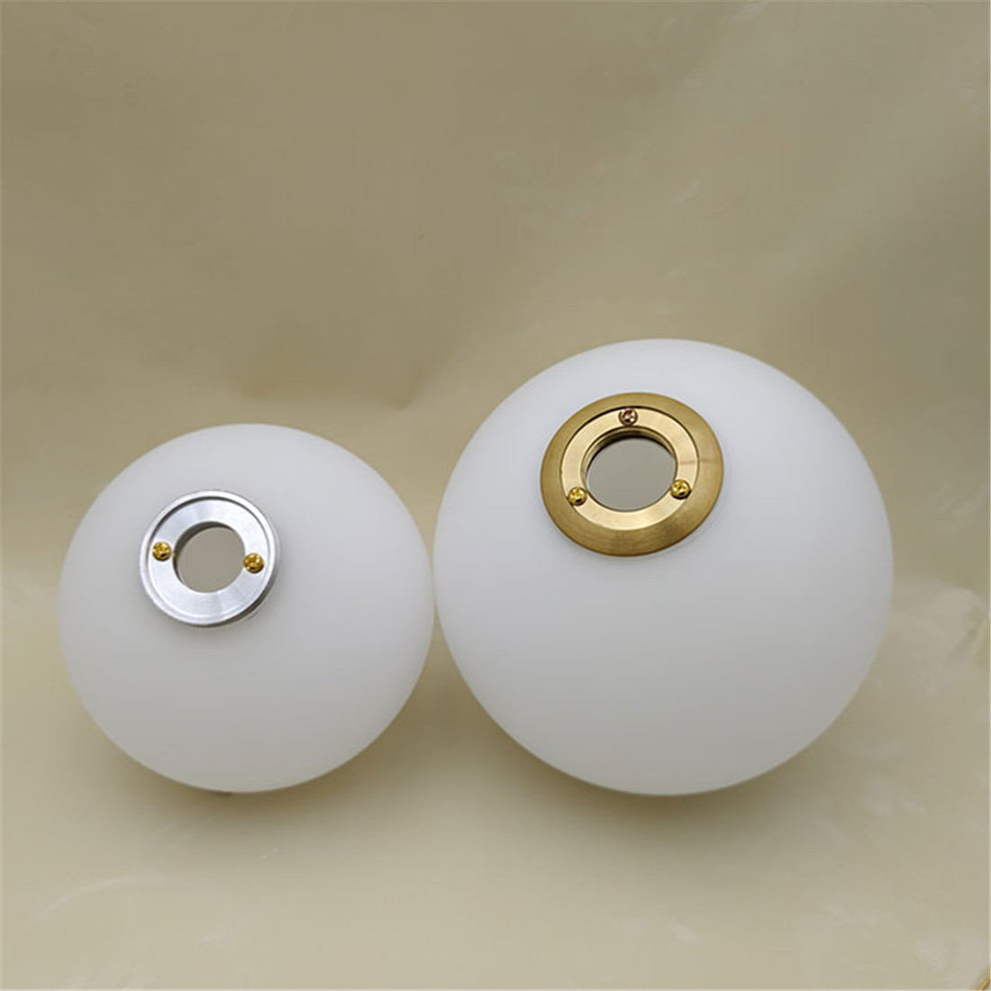 Mattweißer Globus-Glasschirm, Ersatz mit Gewinde aus Metall für Magic Bean-Lampenabdeckung, D10 cm, D15 cm, D18 cm, D20 cm, DIY-Lampenschirm