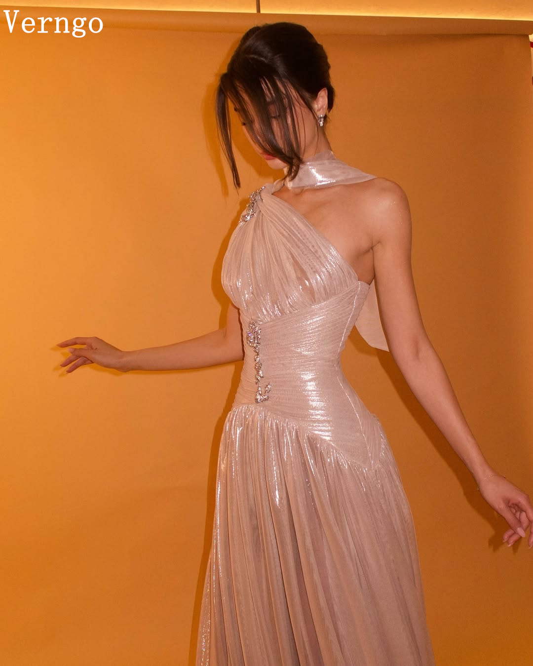 Verngo błyszcząca suknia wieczorowa jedno ramię linia długie sukienki na formalne okazje kobiety cekinowe obcisłe suknie na bal maturalny dostosowane