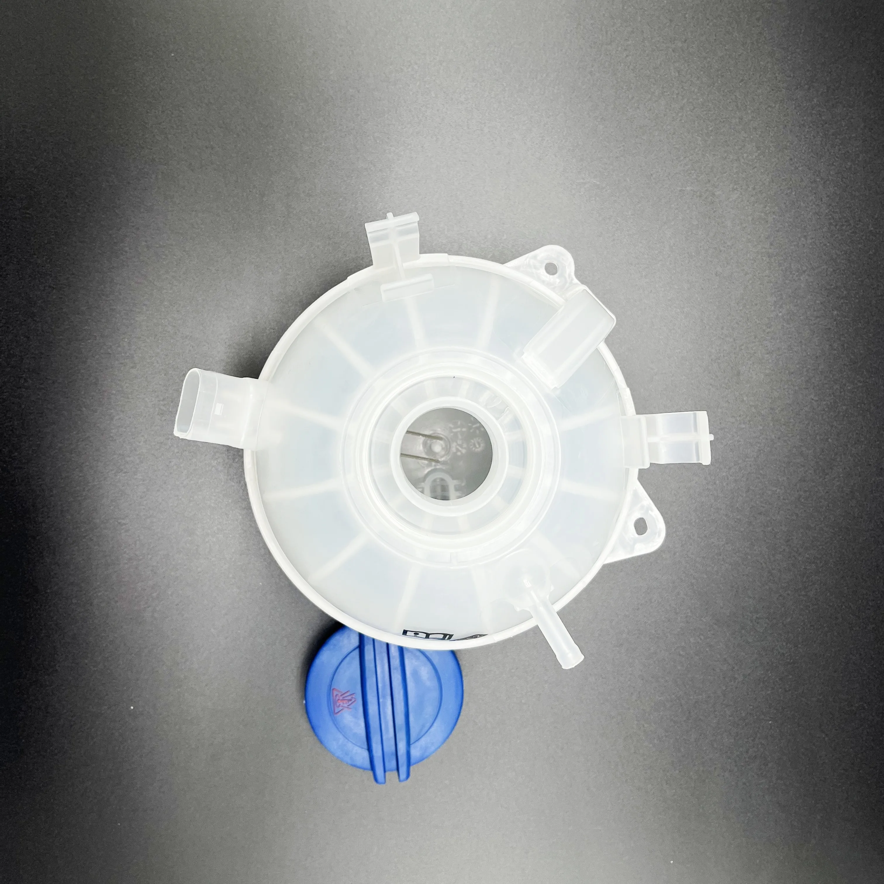 1K0121407A Car Coolant Reservoir Expansion Tank+Cap For VW Jetta MK5 Golf GTI MK6 Tiguan Passat CC Beetle Eos Audi A3 Q3 TT