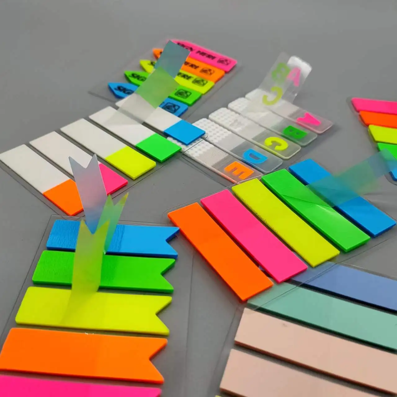 100 sheets Posted it Transparent Sticky Note Notebook Memo Pad Clear Sticky Notes Index Tabs Bookmark Stationery Office Supplies