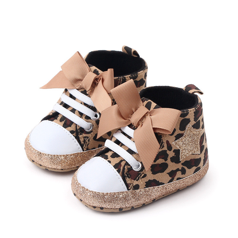 Thời Trang 2022 Cho Bé Mềm Dễ Thương Da Báo Trẻ Sơ Sinh Đế Mềm Cũi Giày Tập Đi Đầu Tiên Xe Tập Đi Bé Trai Bé Gái Giày Giày