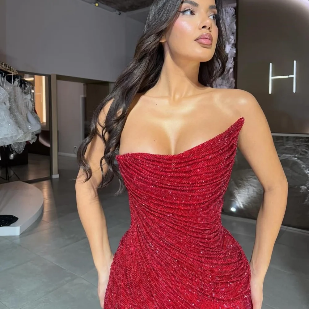 Bella Customized Red Beading A-line Side Slit robes de soirée Strapless Backless Party Dresses Floor-Length Prom Dress 2025