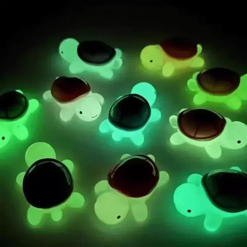 20/50/100 PCS น่ารัก Mini Luminous เต่าเครื่องประดับเรืองแสงใน Dark MiniTurtle Micro Landscape ของเล่นเด็กตกแต่งบ้านของขวัญ