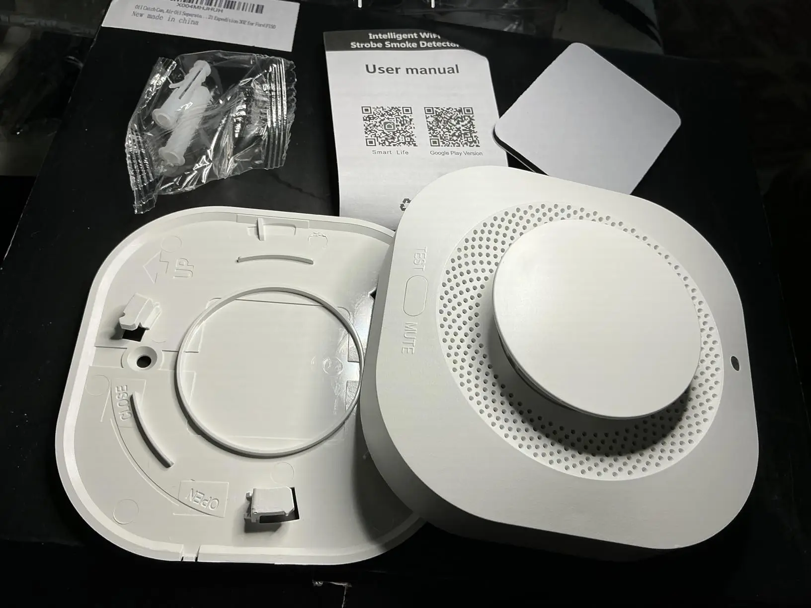 Allarme antincendio con rilevatore di fumo intelligente con batteria sostituibile, rilevatore di fumo Wi-Fi, notifiche di app in tempo reale