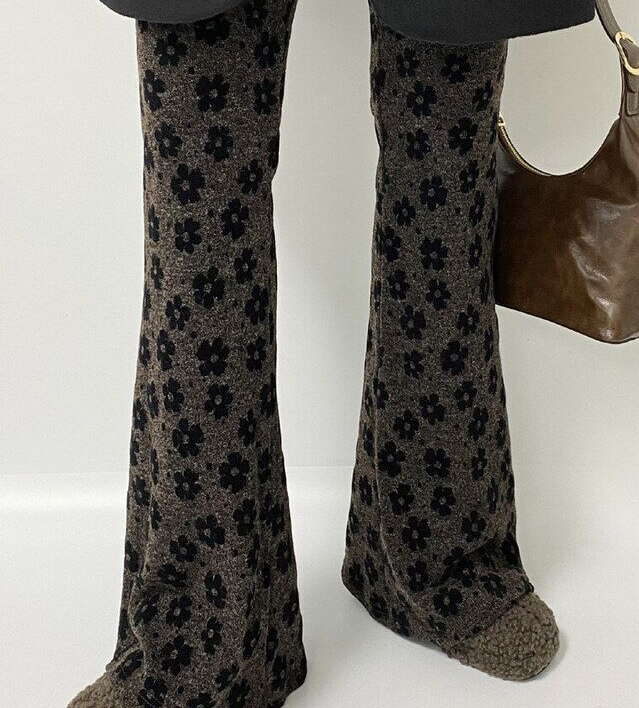 East Gate 2025 秋冬新スタイルレトロプリント小花タイトな弾性ウエストフレアパンツ女性カジュアル長ズボン