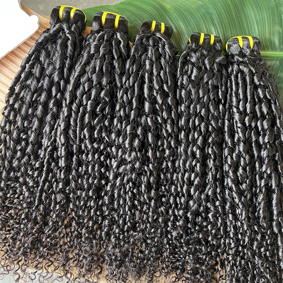 ピクシーカーリー人毛バンドル 10-30 インチ弾むカーリー 100% 生バージンヘア織りエクステンション織りナチュラルカラー女性のための