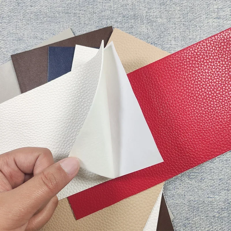 Nastro di riparazione in pelle, toppa di riparazione in pelle autoadesiva, Kit di riparazione in pelle 20x10 cm per seggiolino auto, per divani, divani, mobili