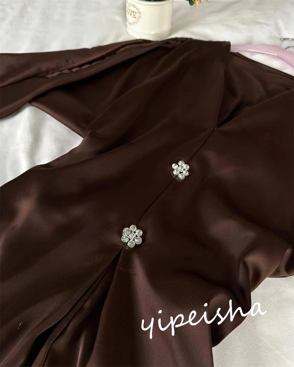 Personalizado jiayigong clássico estilo moderno formal noite com decote em v a linha beadings vestidos de ocasião sob medida