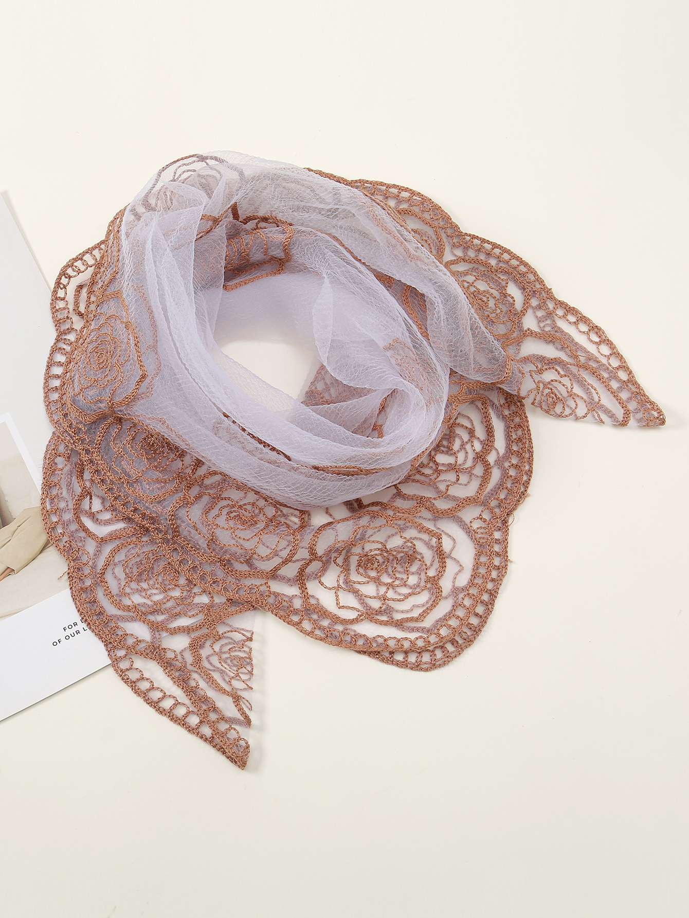 80*80 センチメートルレーススクエアバンダナスタイルロック刺繍花ヘッドバンドネット通気性ヒジャーブスカーフイスラム教徒の女性のベール