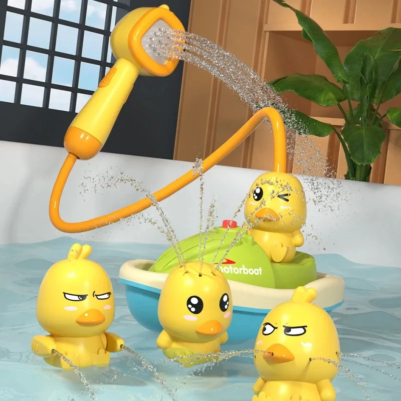 Brinquedo bonito do barco da banheira do pato com 3 patos emocionais brinquedos automáticos do pulverizador de água para crianças, presente interativo sensorial do chuveiro do bebê