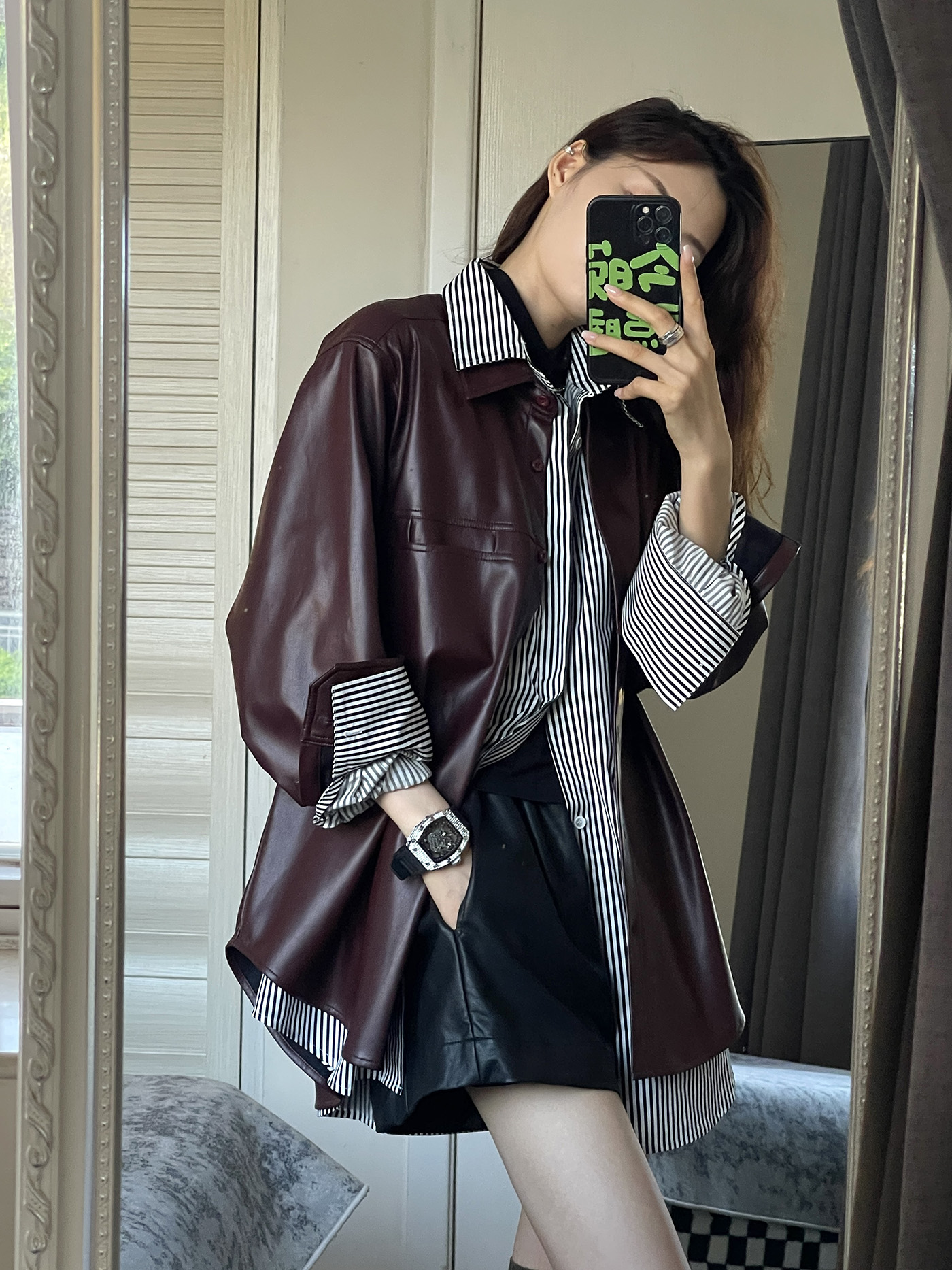 Vintage PU Leather Jacket Women's Casual Loose Motorcycle Sle Spring New Arrival Fashionable Top Quali Material