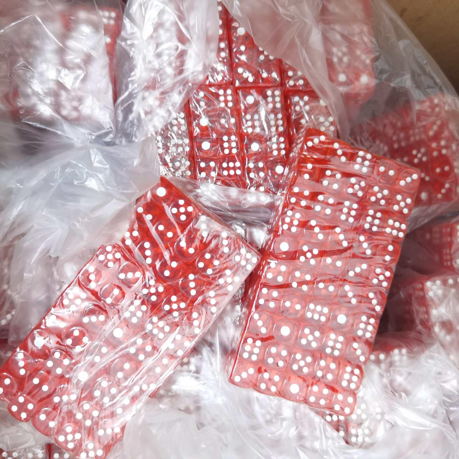 100 Cái/bộ D6 Xúc Xắc 12Mm 6 2 Mặt Nhiều Màu Trong Suốt Màu Acrylic Bo Tròn Các Góc Cạnh Xúc Xắc Dành Cho Bàn Bảng Trò Chơi Uống đảng DND MTG