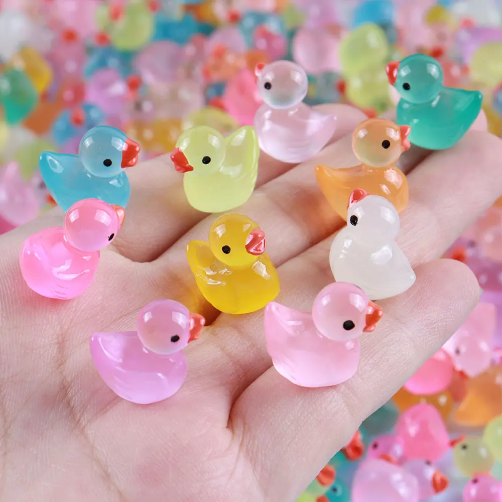 50 Glow-in-the-Dark Miniเป็ดLuminous Moss Micro Landscape Fairy Gardenอุปกรณ์ตกแต่งบ้านNight Glowing Figurines