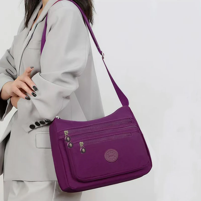 Nova bolsa de ombro de nylon para festa neutra para homens e mulheres, bolsa feminina de lona elegante e casual