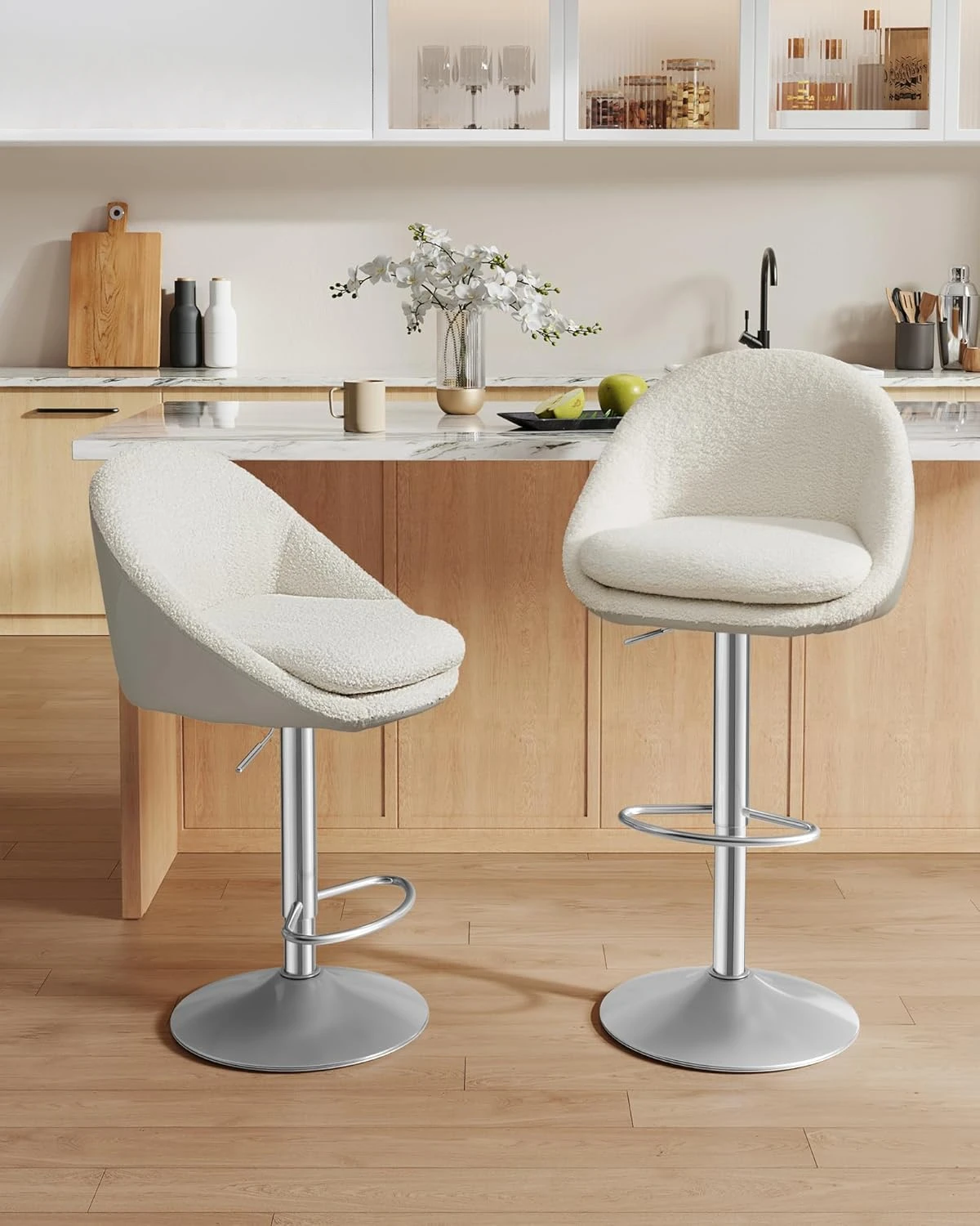Barhocker, 2er Set, Barstuhl, höhenverstellbar, 360° drehbar, Küchenstuhl, mit Rückenlehne, Sockel, Fußstütze, Stahl, für Theke, Bar, Esszimmer, cremeweiß-Silbergrau LJB110W01