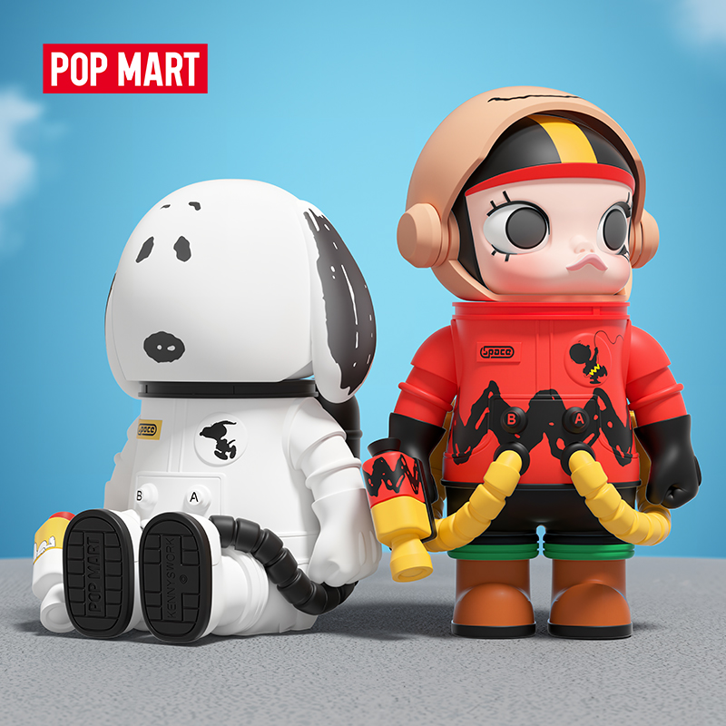 POP MART MEGA SPACE MOLLY 100% Charlie Brown & Snoopy Limited tot 2 stuks per bestelling