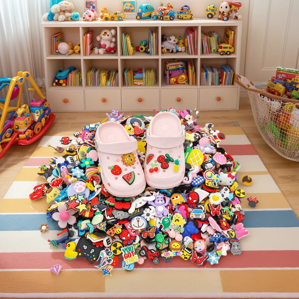 Ciondoli per scarpe misti serie Miniso casuali da 10-100 pezzi per sandali, scarpe in PVC di qualità premium decorazioni fai da te accessori regalo di Natale