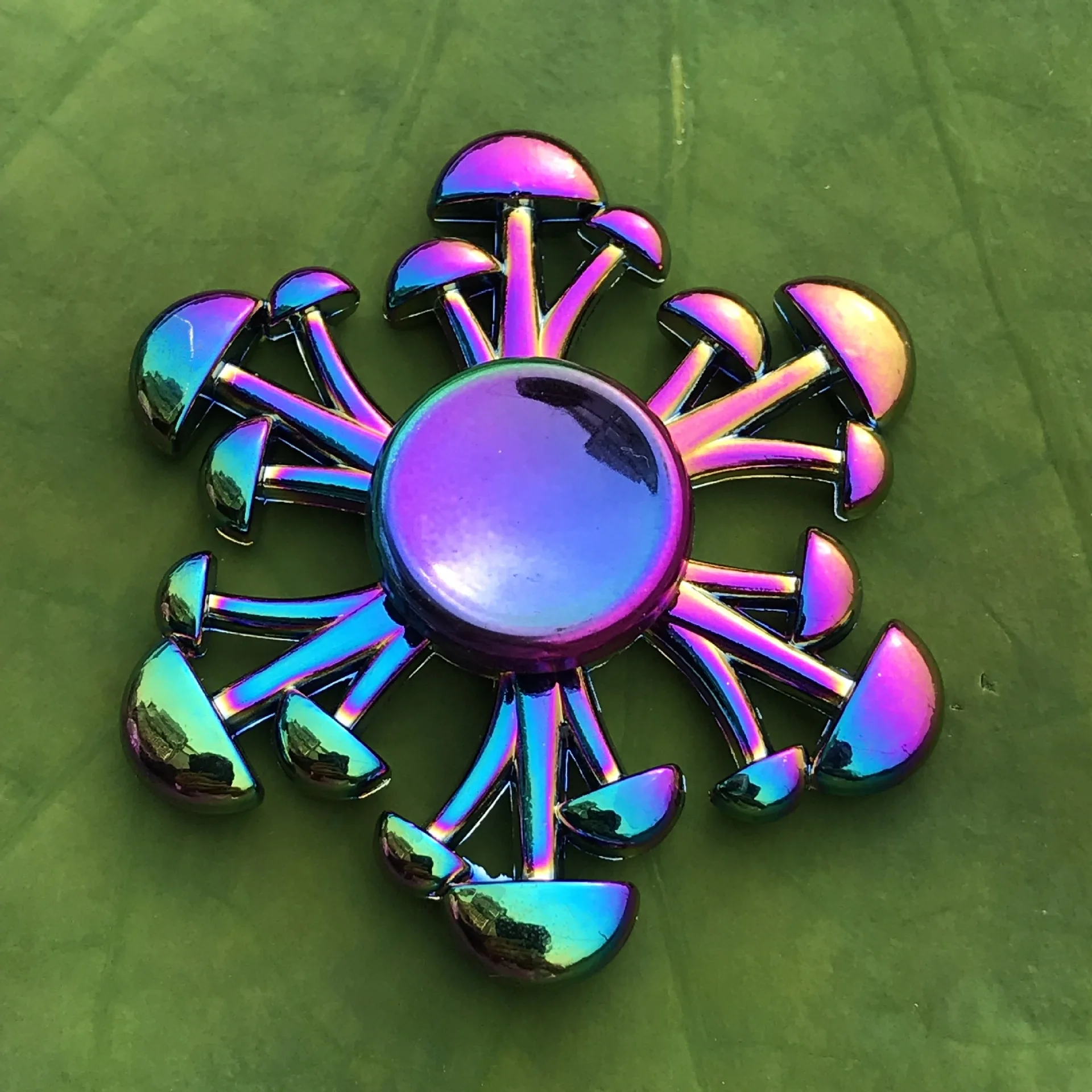 28 รูปแบบ Fidget Decompression ของเล่น Spinner Finger Spinner โลหะสายรุ้งสีโลหะผสมโลหะ Anti-ความวิตกกังวลของเล่นสําหรับเด็กผู้ใหญ่ของขวัญ
