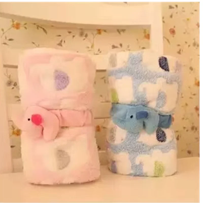 Coperta per bambini in cartone animato Elefante carino Prodotti per bambini Trapunta per aria condizionata con elefante neonato Trapunta per cuscino in velluto corallo a doppio uso