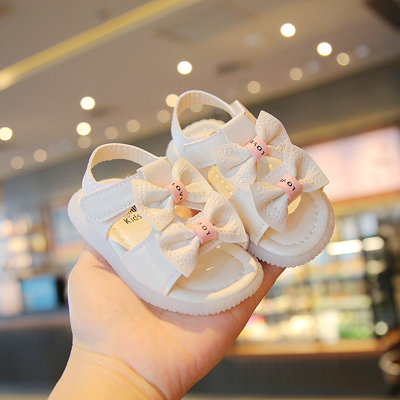 Verão estilo coreano sandálias do bebê kawaii bowtie meninas da criança sapatos sola macia antiderrapante infantil do bebê 1 ano sapatos primeiros caminhantes