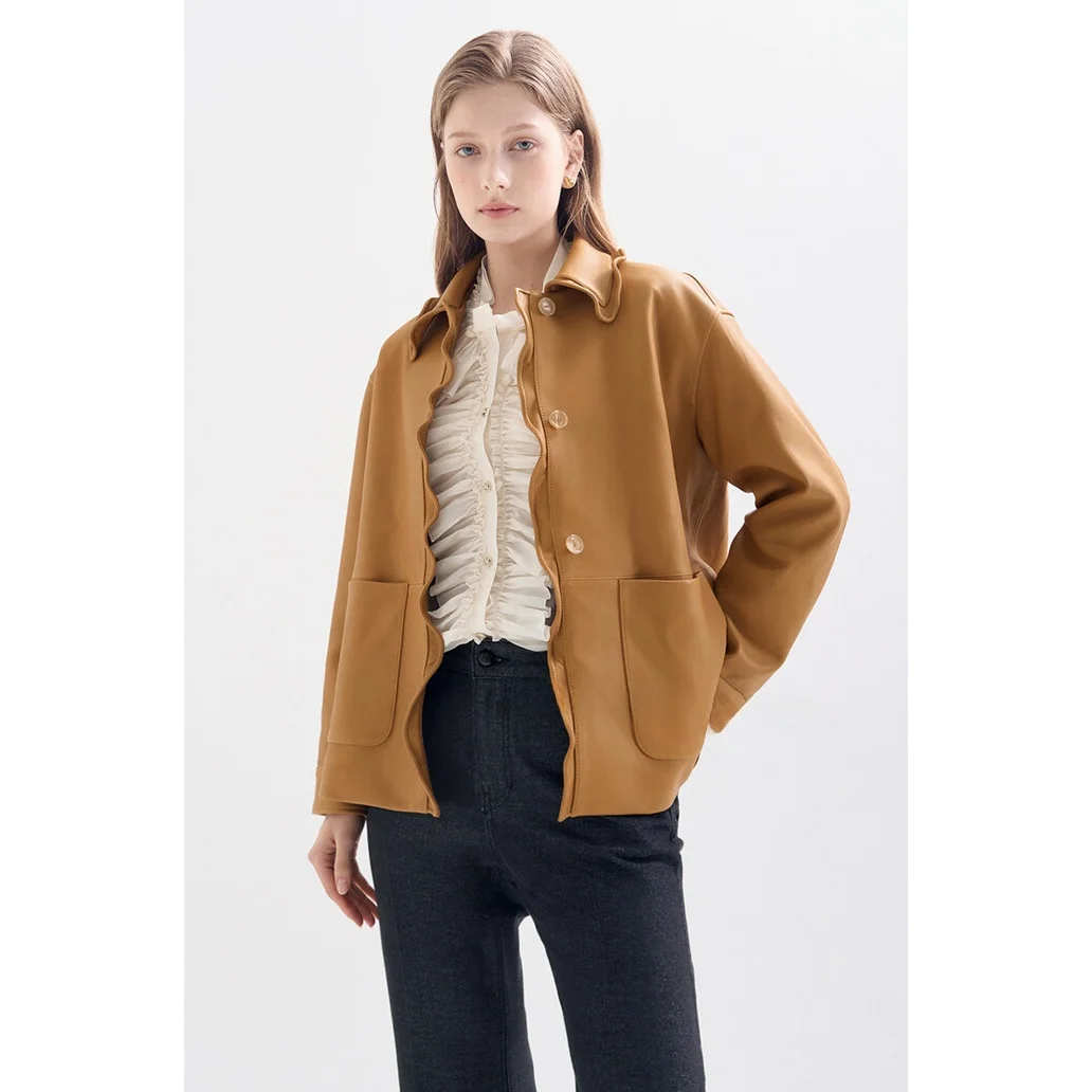 Jaqueta de Couro Sintético Estilo Commute QPP com Gola de Babados Design Emaecido Moda Fena Casaco de Manga Longa de In...