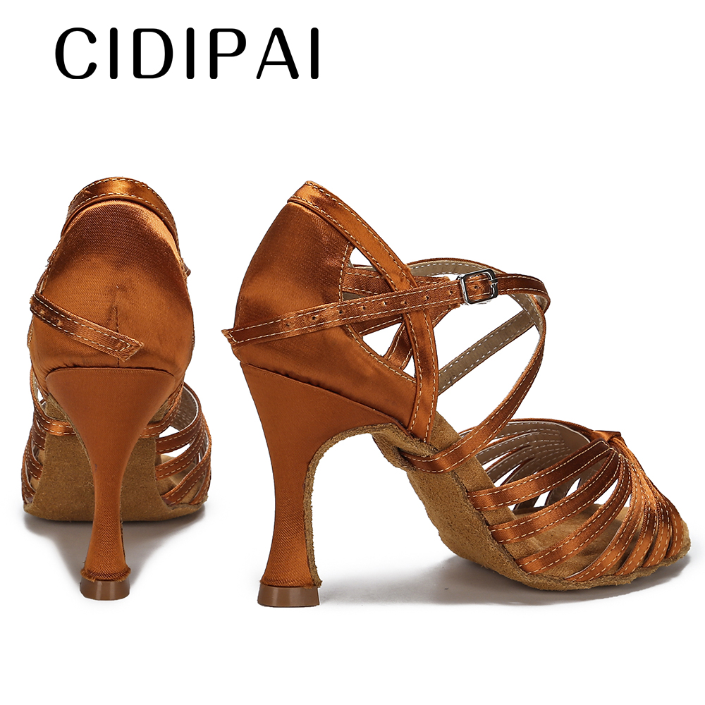 Neue Seide Satin Latin Dance Schuhe Ballsaal Tanzen Schuhe Damen Tango Salsa Jazz Praxis Schuhe Weiche Sohle frauen Sandalen
