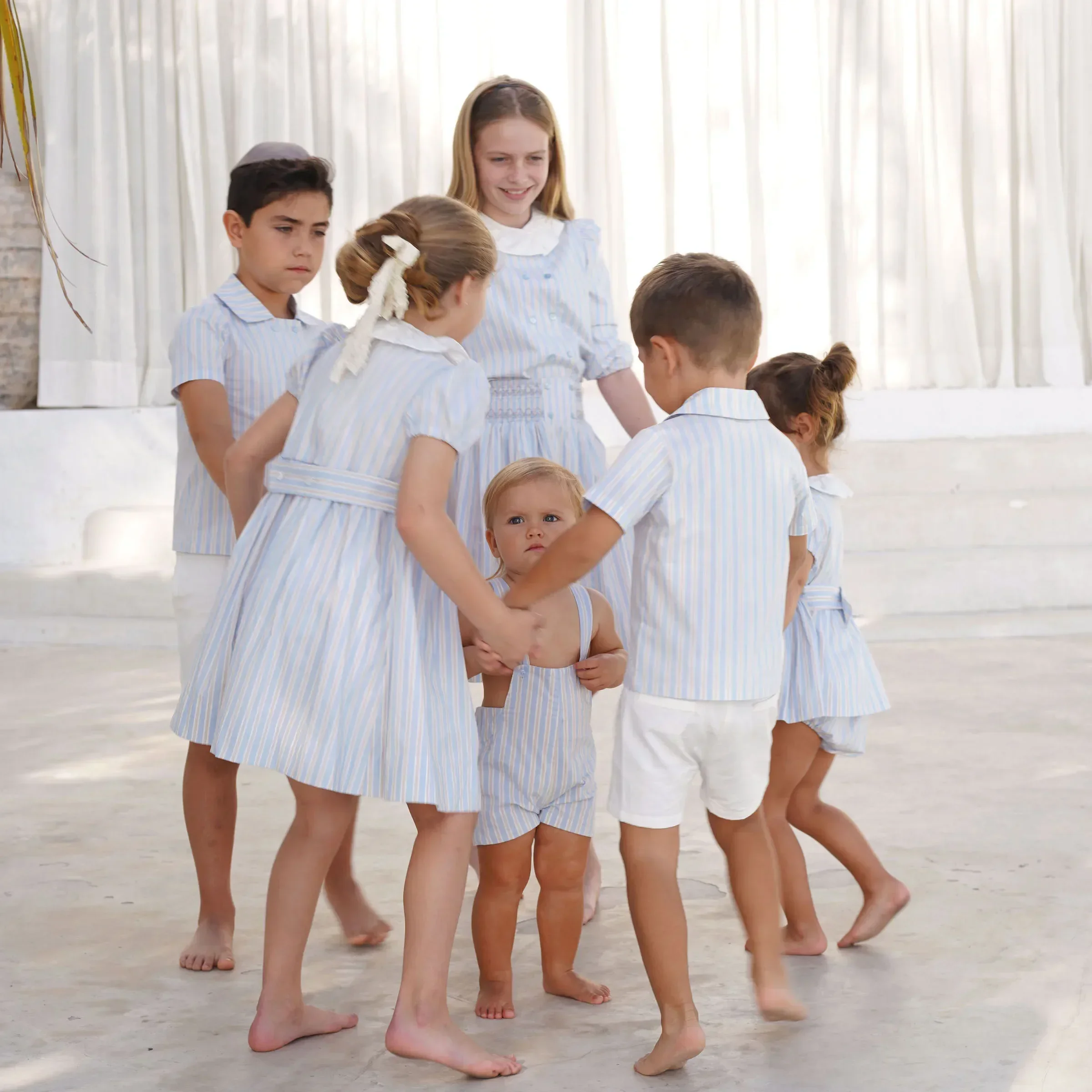 AP Summer Herirloom Collezione a righe 2025SS Abito smock fatto a mano per ragazze Cute Baby Gilrl Set Ragazzi Abbigliamento coordinato per la famiglia
