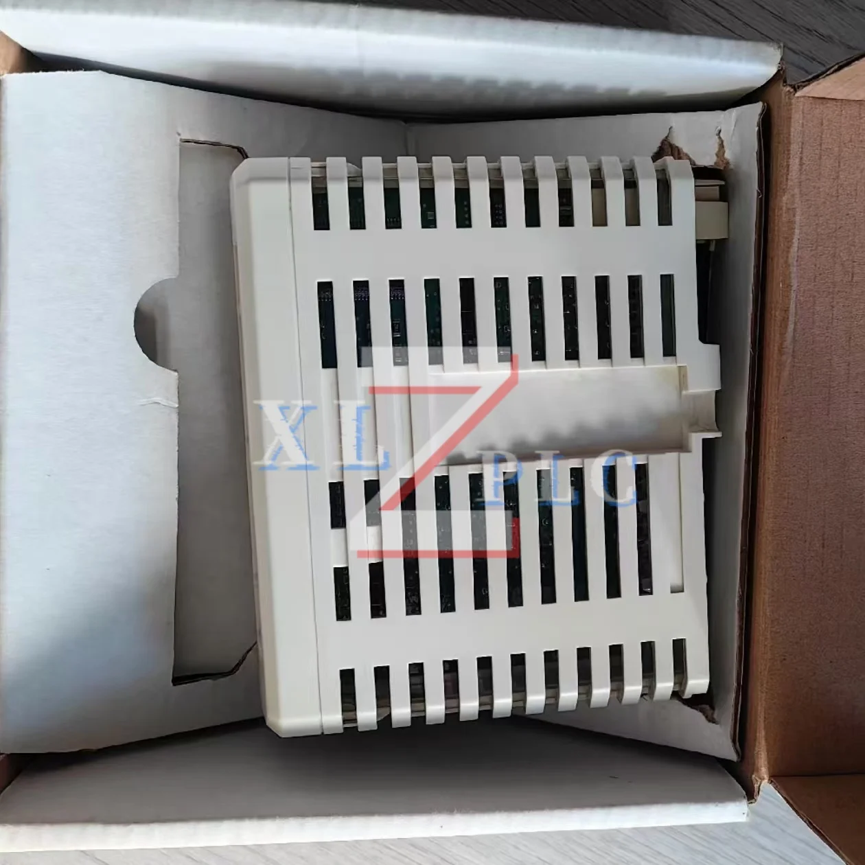 Power Module   3BSC610066R1 SD833    3BSE008508R1 DI810  3BSE008510R1 DO810  new in stock