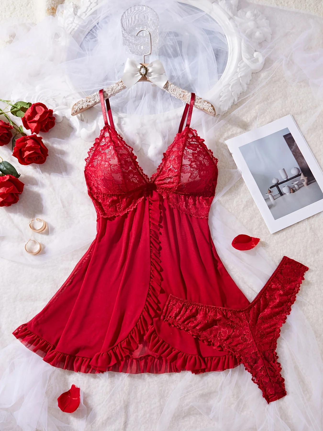 Conjunto de lingerie sexy de renda para mulheres, camisola vermelha quente com calcinha combinando, camisola de renda transparente com decote em V, noite romântica