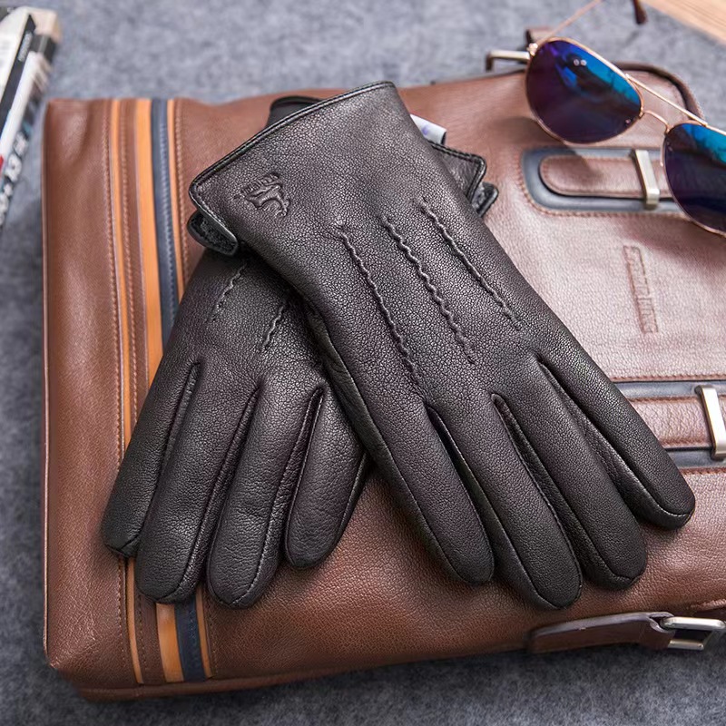 Nuevos guantes 100% de piel de oveja para hombre, diseño de patrón de piel de ciervo, guantes de cuero cálidos y suaves para hombre, manoplas para hombre con forro de felpa