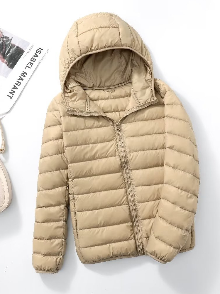 NewBang 7XLลงเสื้อแจ็คเก็ตผู้หญิงHooded Ultra Lightลงเสื้อแจ็คเก็ตผู้หญิงPlus FeatherฤดูหนาวบางWarm Windbreaker Coats