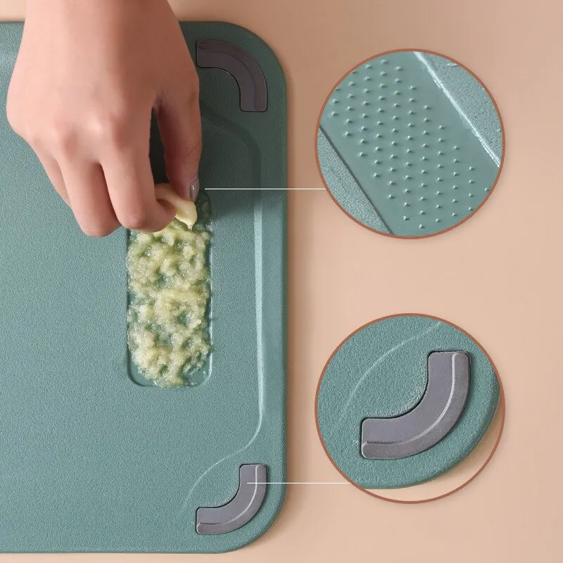 野菜、肉、果物を切るためのステンレス鋼プラスチック両面多機能まな板1個。