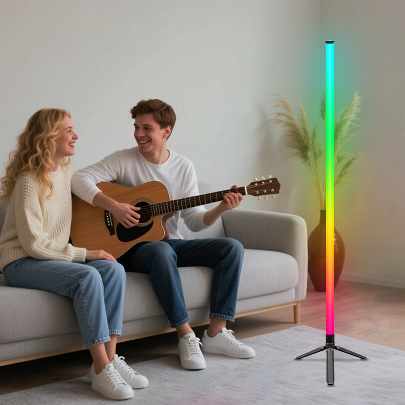1PC Lampada da terra RGB Lampada da terra ad angolo RGB Camera da letto Illuminazione ambientale Stile scandinavo Cambia colore Illuminazione soffusa dimmerabile