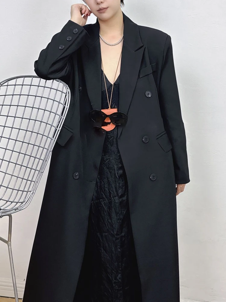 TWOTWINSTYLE Solid Minimalist Blazer สําหรับผู้หญิง Notched คอยาวแขนยาว Patchwork ปุ่ม Burgundy หญิงแฟชั่นสไตล์