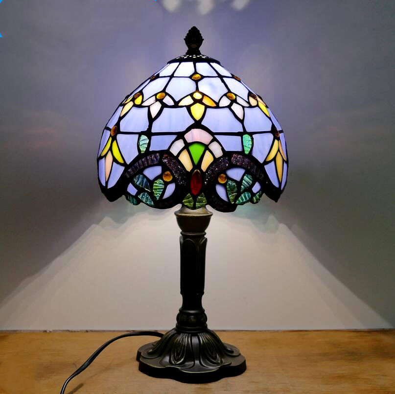 Retro Buntglas Tischlampe E27 Bunte Kunst Lampenschirm Mediterraner Stil Barock Tischleuchte Schlafzimmer Nachttisch Dekor Beleuchtung