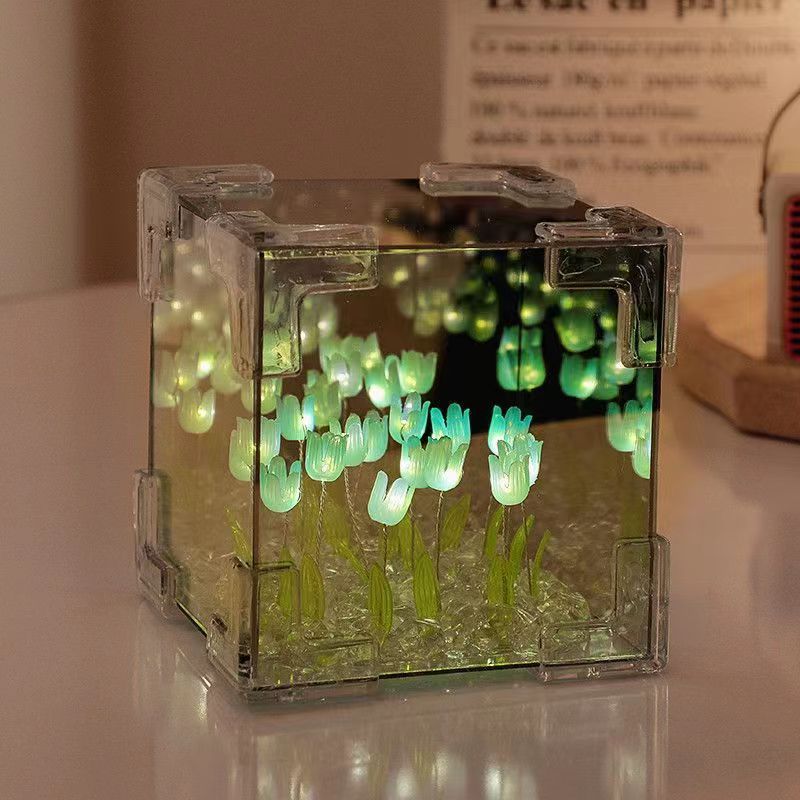 ดอกไม้ Sea Magic Cube TULIP 3D Night Light 12 ซม.ทําด้วยมือวัสดุสร้างสรรค์แพคเกจตกแต่งของขวัญสําหรับแฟนและเพื่อนที่ดีที่สุด