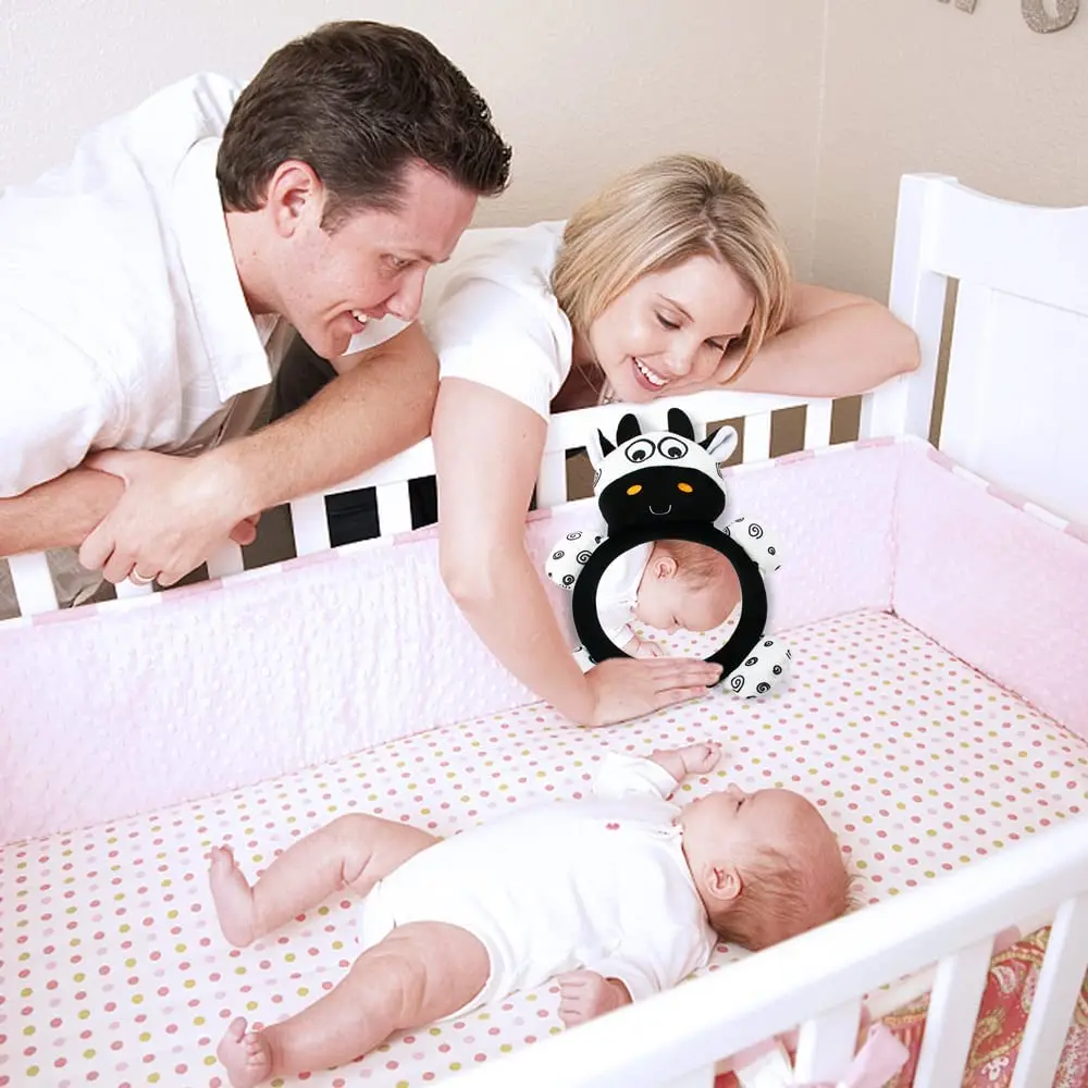 รถที่นั่งของเล่นสําหรับทารก 0 + เดือนเด็กด้านหลังกระจกแขวน Squeaky Sensory Soft Rattle ของเล่นเด็กศูนย์กิจกรรมสําหรับ Play KICK